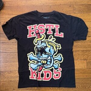 HK army HSTL Kids Black Graphic Tee - Skull & Crossbones Design